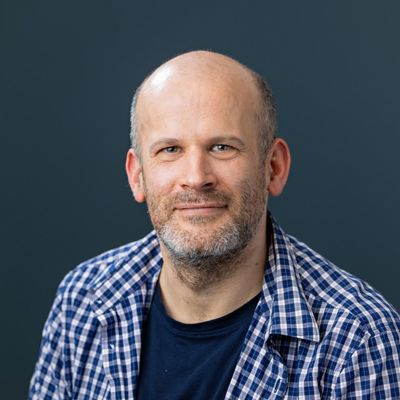 Neil  Gillespie